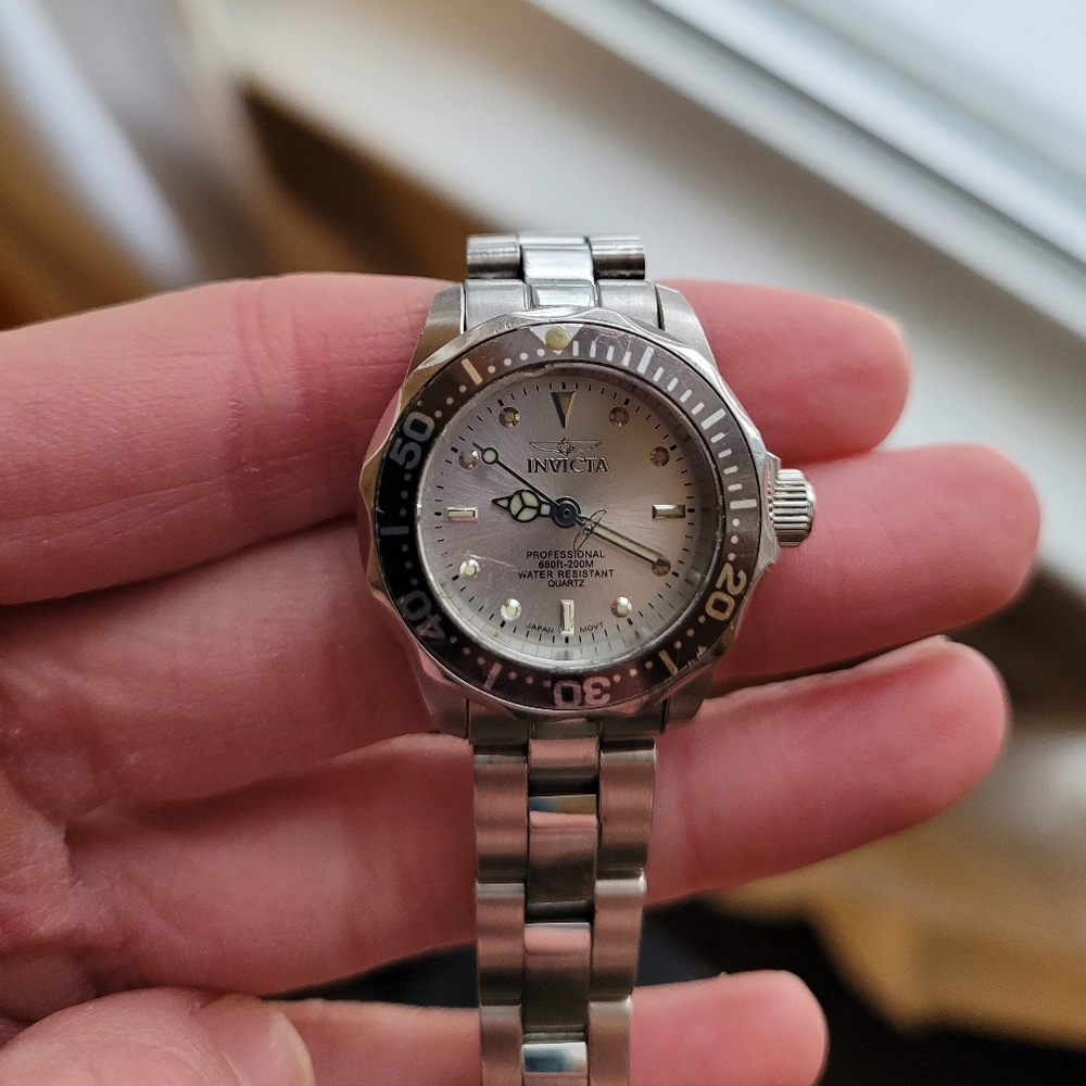 Invicta Pro Diver Watch - Picture 10 of 10